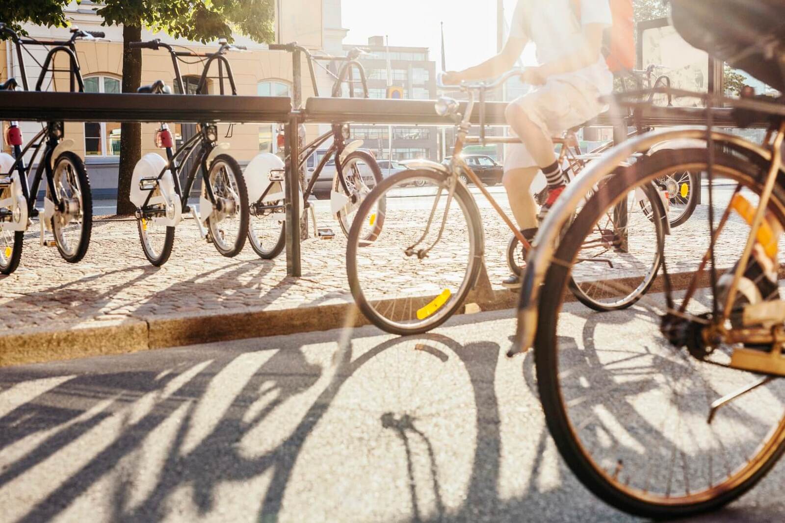 Welcome Party Onbici: Making Cycling Social, Safer, and Smarter 