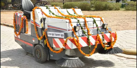 Prayagraj Nagar Nigam deploys mechanised system to keep city clean